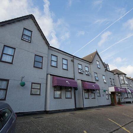 Rossmore Hotel Ilford Bagian luar foto