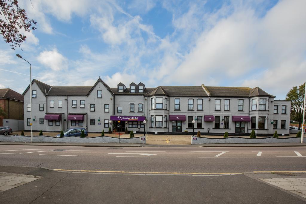 Rossmore Hotel Ilford Bagian luar foto